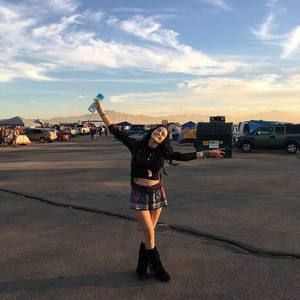 Meet your Posher, Madison